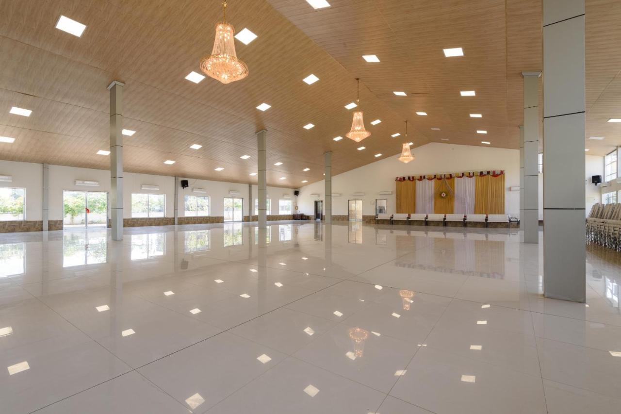 Hotel Oyo 22964 Kundan Lawns Shirdi Exterior foto